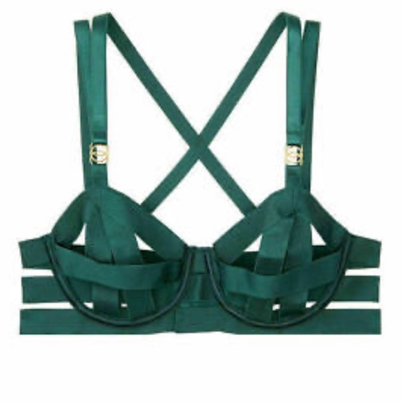 Victoria's Secret Strappy Demi Bra & cheeky Set 36DD - Picture 4 of 4